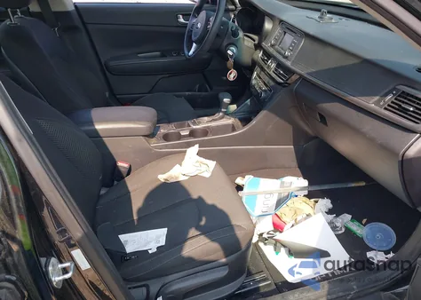 2017 Kia Optima Lx from USA, damaged, VIN 5XXGT4L37HG165718